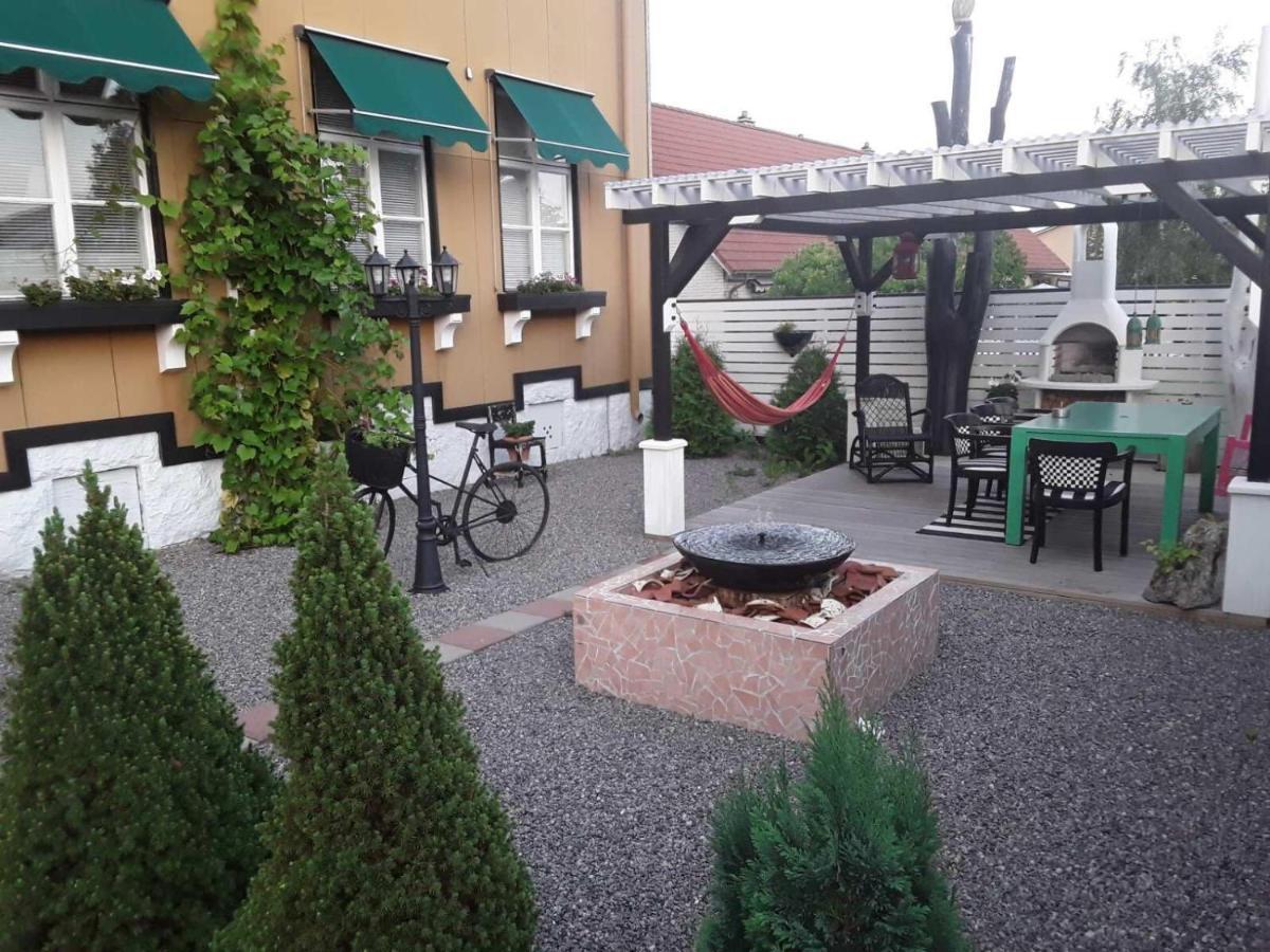 Paradlaegenhet Eskilstuna Exteriér fotografie